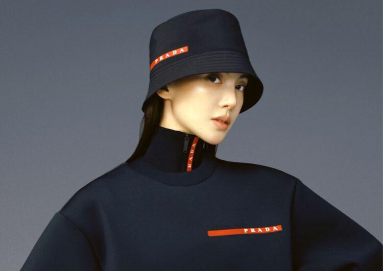 Взгляните на новую кампанию Prada Linea Rossa осень-зима 2020