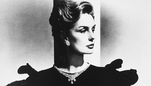 Carolina Herrera 40 лет как синоним американского гламура. А Каролина Эррера — и того дольше!